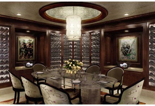 El refinado Restaurante Murano con coquetos salones privados